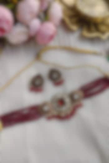 Gold Finish Kundan Polki & Red Stone Choker Necklace Set by Anairaa Jewellery