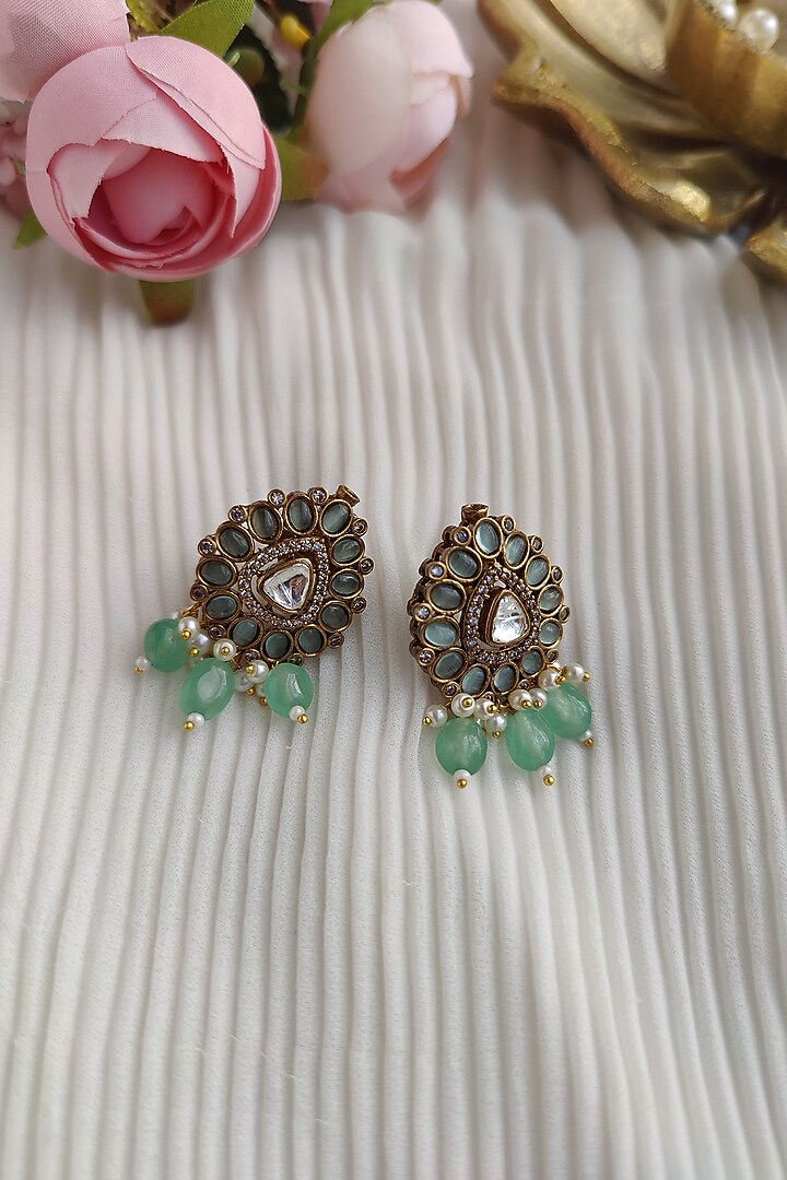 White Finish Kundan Polki & Pastel Green Stone Choker Necklace Set by Anairaa Jewellery at Pernia's Pop Up Shop