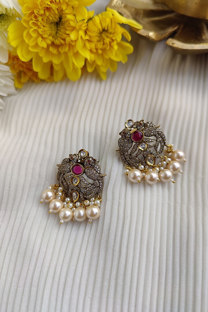 Two Tone Finish Kundan Polki Temple Necklace Set by Anairaa Jewellery at Pernia's Pop Up Shop