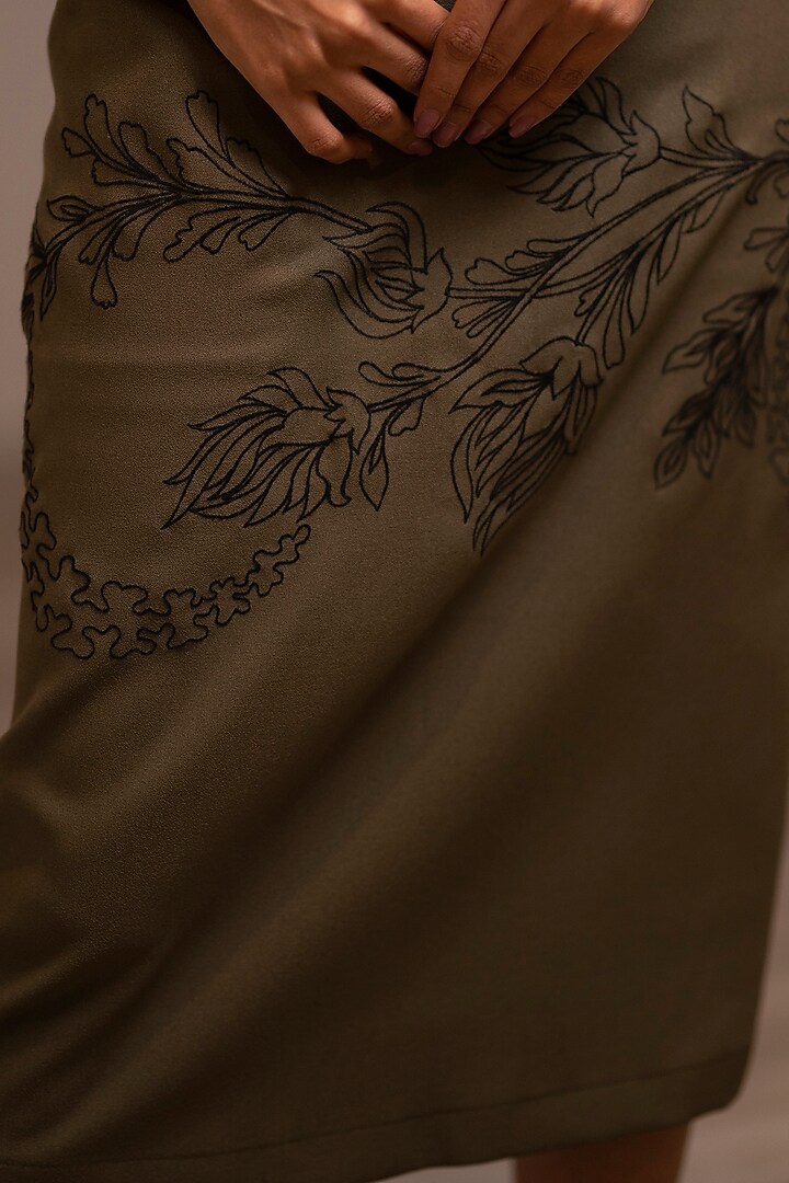 Olive Green Embroidered Skirt Set by Anuja Banthia at Pernia's Pop Up Shop