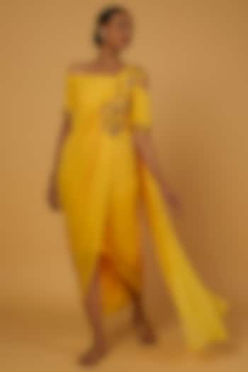 Yellow Hand Embroidered Gown Saree by Anuja Banthia