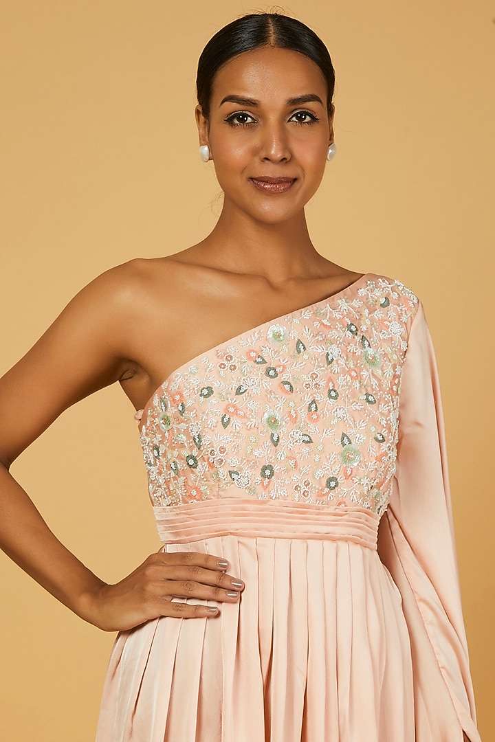Peach Hand Embroidered Party Wear Gown by Anuja Banthia at Pernia's Pop Up Shop