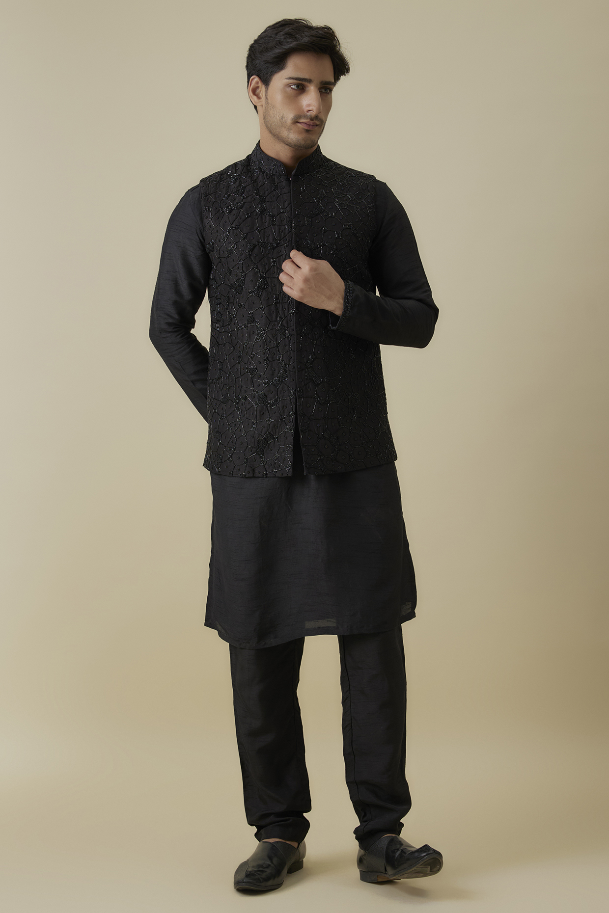 Black Bangalore Silk French Knot Work Bundi Jacket Set by AANURAG DALMIA