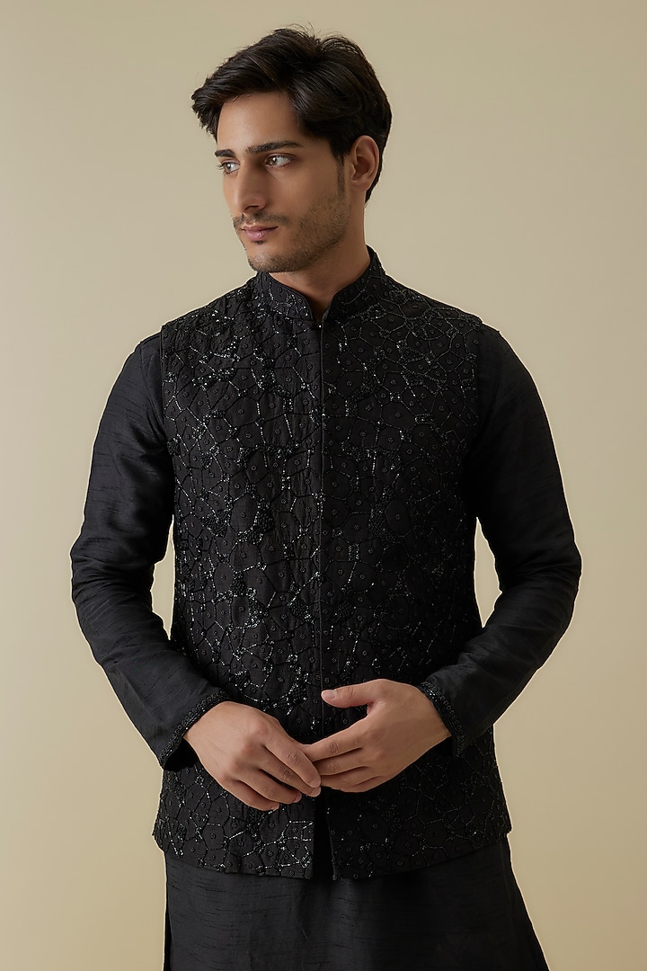 Black Bangalore Silk French Knot Work Bundi Jacket Set by AANURAG DALMIA at Pernia's Pop Up Shop