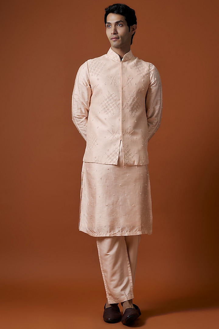 Peach Bangalori Silk Hand Embellished Bundi Jacket Set by AANURAG DALMIA