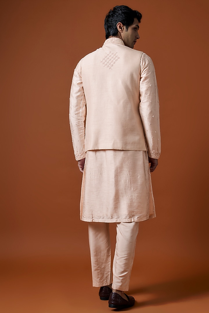 Peach Bangalori Silk Hand Embellished Bundi Jacket Set by AANURAG DALMIA at Pernia's Pop Up Shop