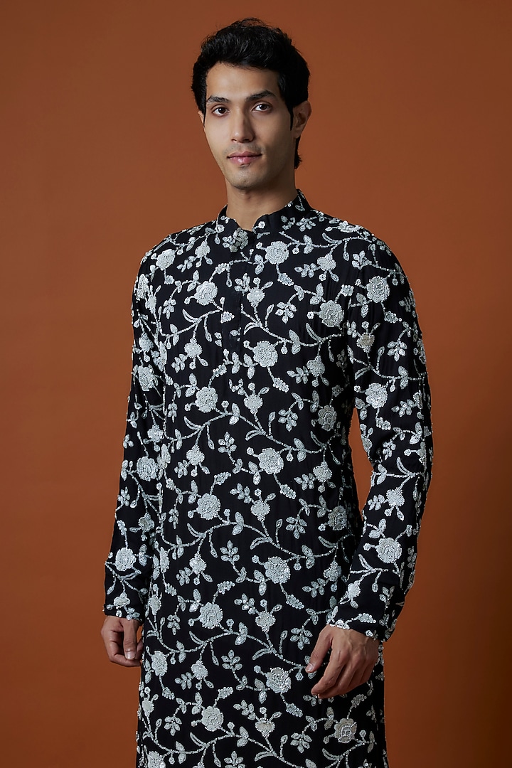 Black Georgette Hand Embellished Kurta Set by AANURAG DALMIA at Pernia's Pop Up Shop
