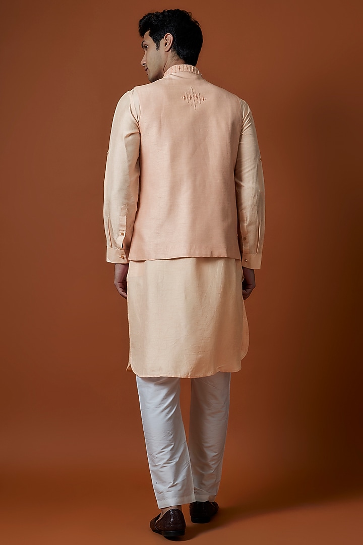 Peach Bangalori Silk Hand Embellished Bundi Jacket Set by AANURAG DALMIA at Pernia's Pop Up Shop