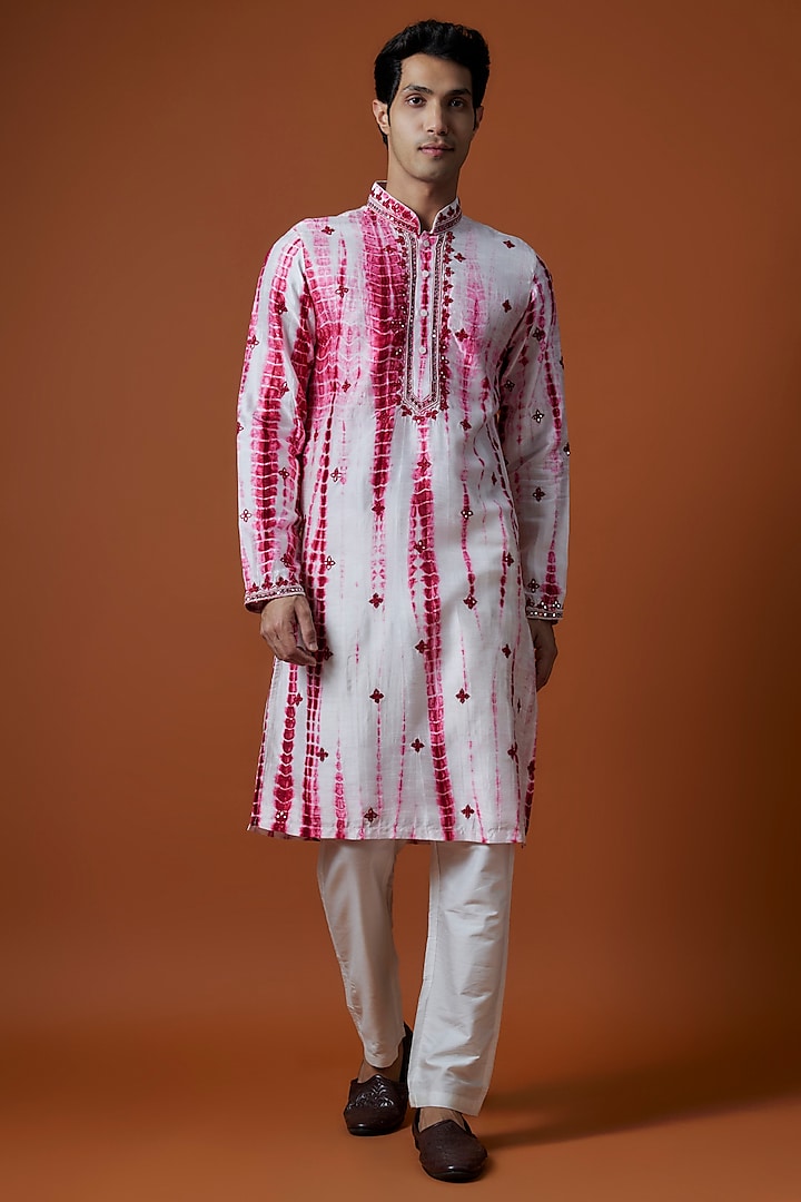 Pink Mysore Silk Hand Embellished Kurta Set by AANURAG DALMIA at Pernia's Pop Up Shop