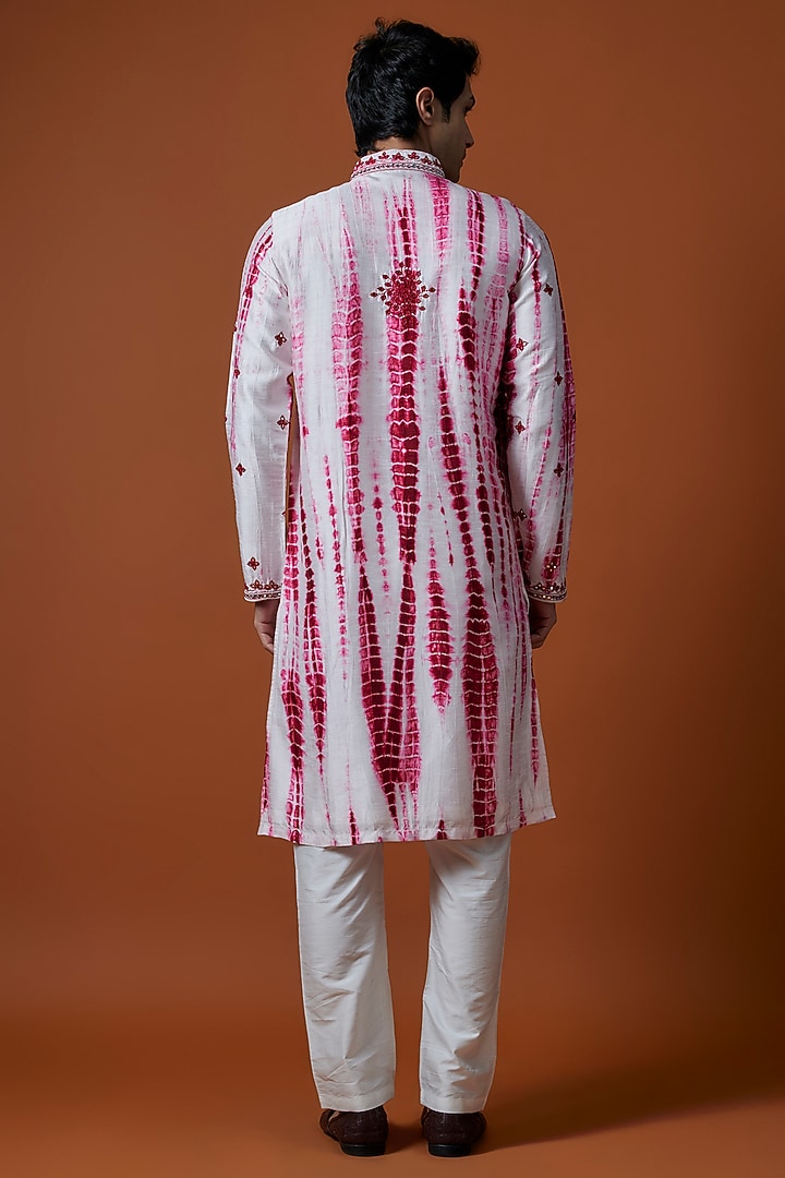 Pink Mysore Silk Hand Embellished Kurta Set by AANURAG DALMIA at Pernia's Pop Up Shop