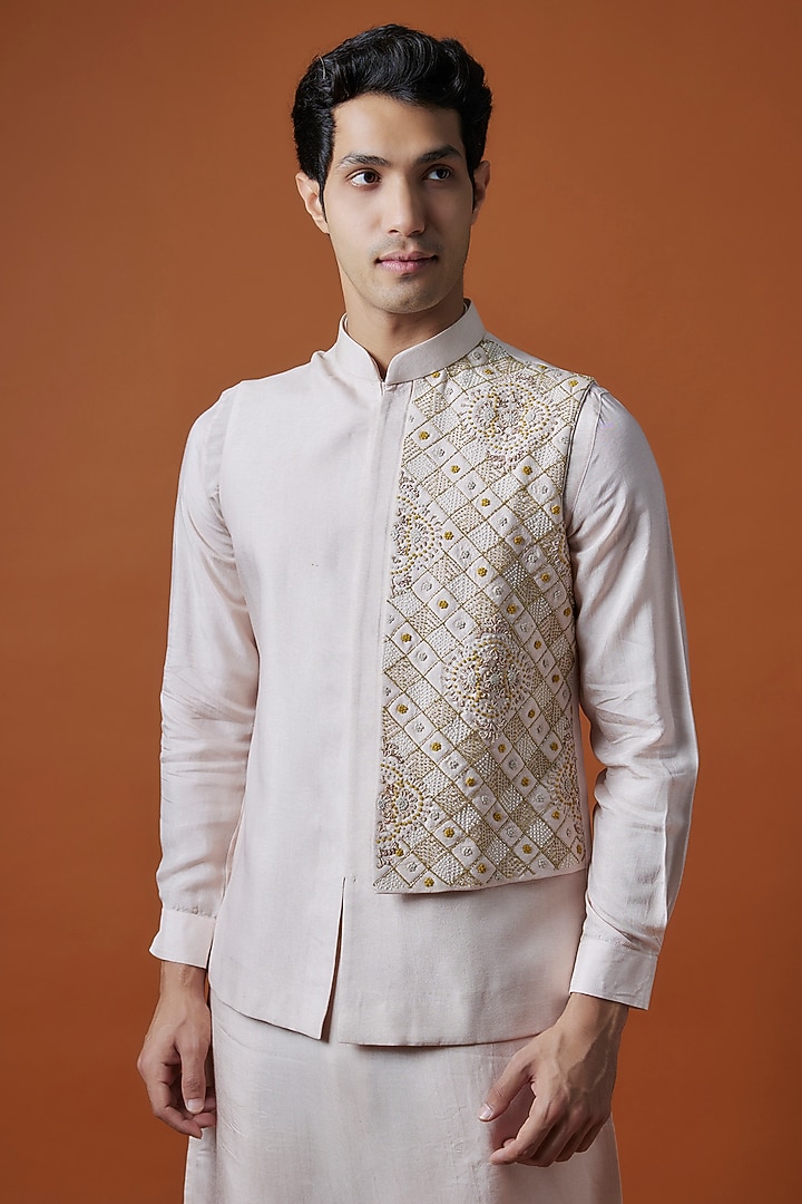 Beige Bangalori Silk Hand Embellished Bundi Jacket Set by AANURAG DALMIA at Pernia's Pop Up Shop