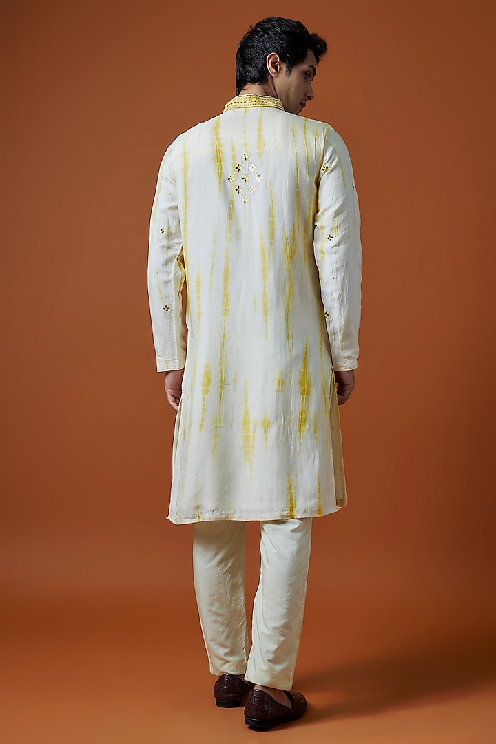 Yellow Raw Silk Hand Embellished Kurta Set by AANURAG DALMIA at Pernia's Pop Up Shop