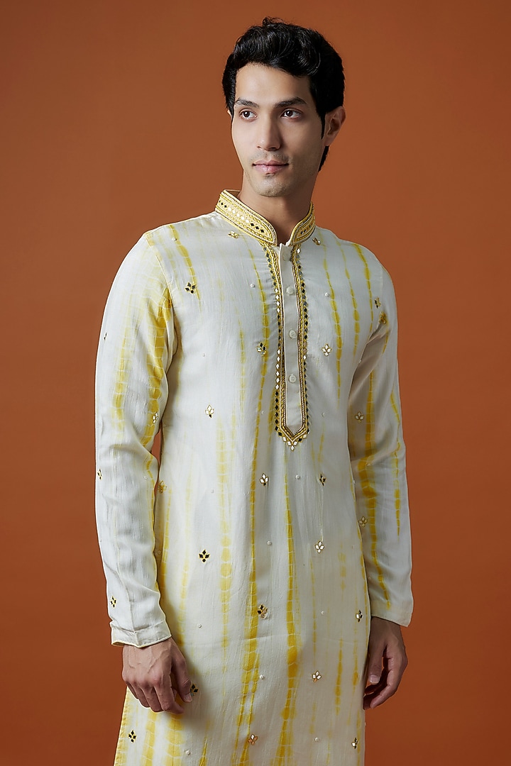 Yellow Raw Silk Hand Embellished Kurta Set by AANURAG DALMIA at Pernia's Pop Up Shop