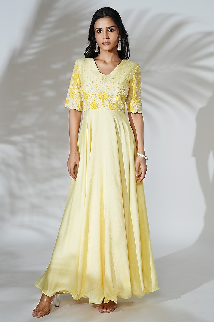 Lemon Yellow Linen Silk Resham Embroidered Flared Gown by Anu Pellakuru at Pernia's Pop Up Shop