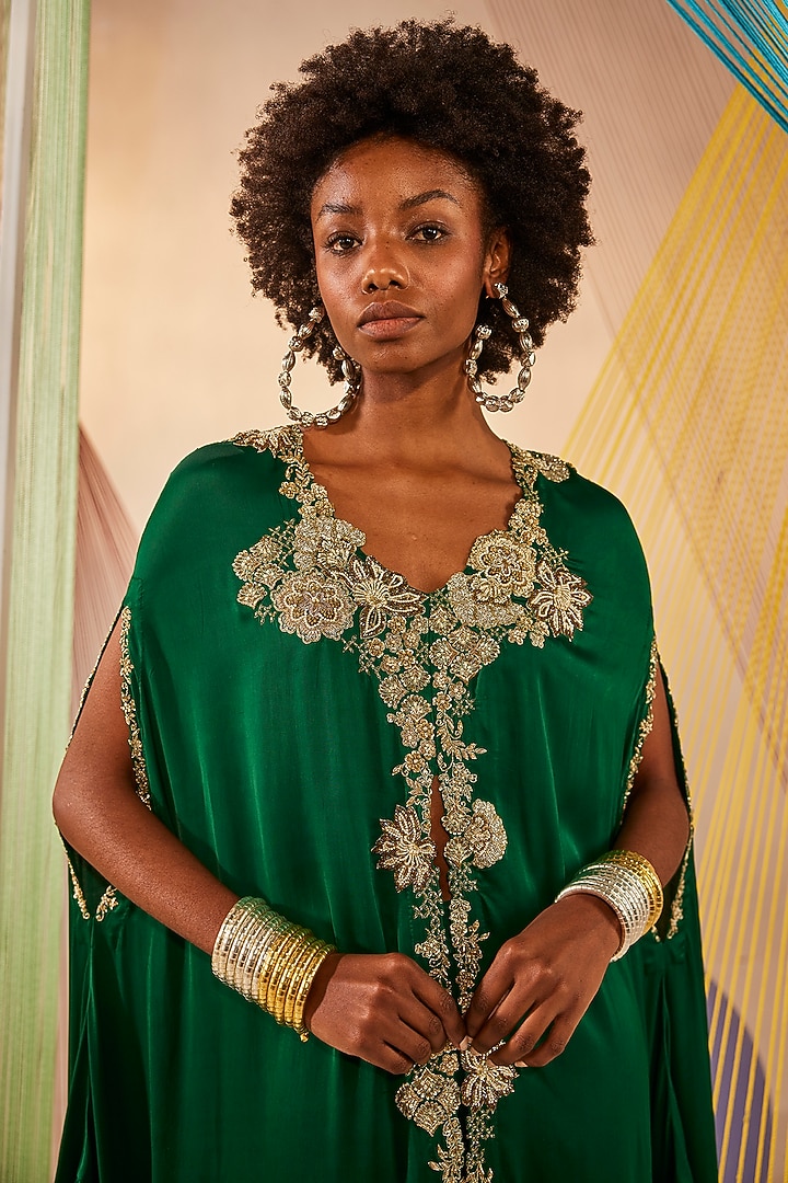 Emerald Green Modal Silk Zardosi Embroidered Cape Set by Anu Pellakuru at Pernia's Pop Up Shop