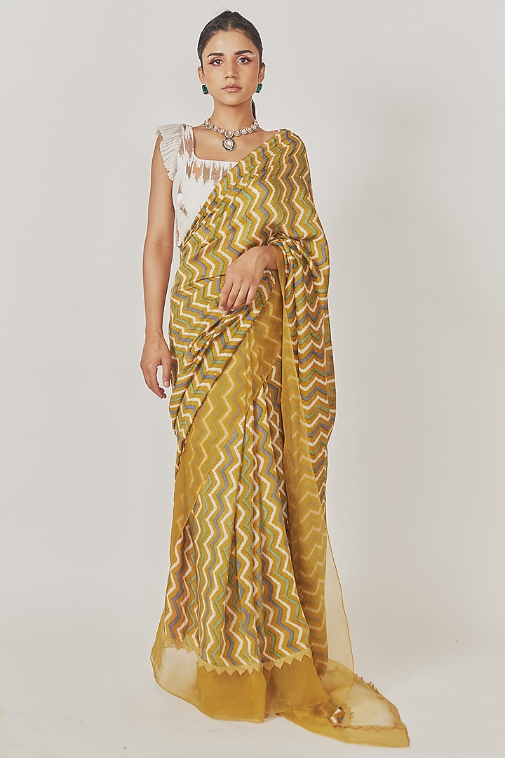Ochre Yellow Muslin Silk Chevron Printed Wedding Saree Set by Anu Pellakuru at Pernia's Pop Up Shop
