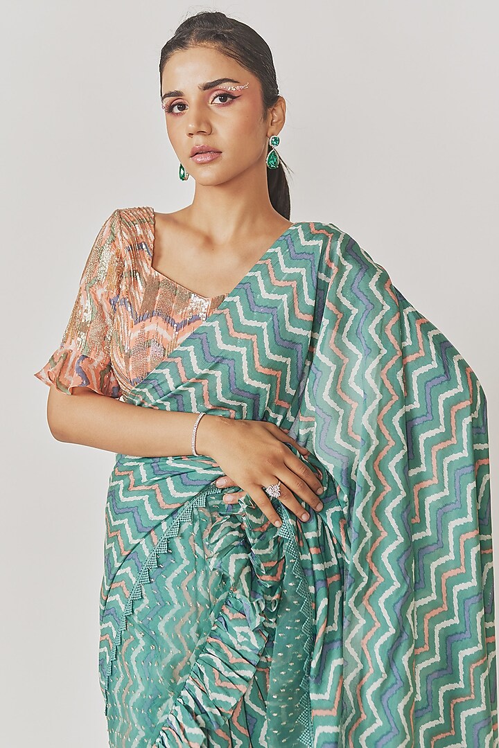 Sea Green Muslin Silk Chevron Printed Wedding Saree Set by Anu Pellakuru at Pernia's Pop Up Shop