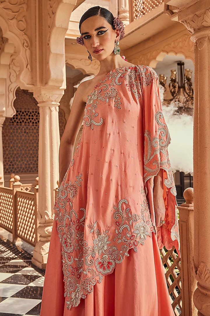 Peach Pink Pure Silk Tonal Embroidered Kaftan Set by Anu Pellakuru at Pernia's Pop Up Shop
