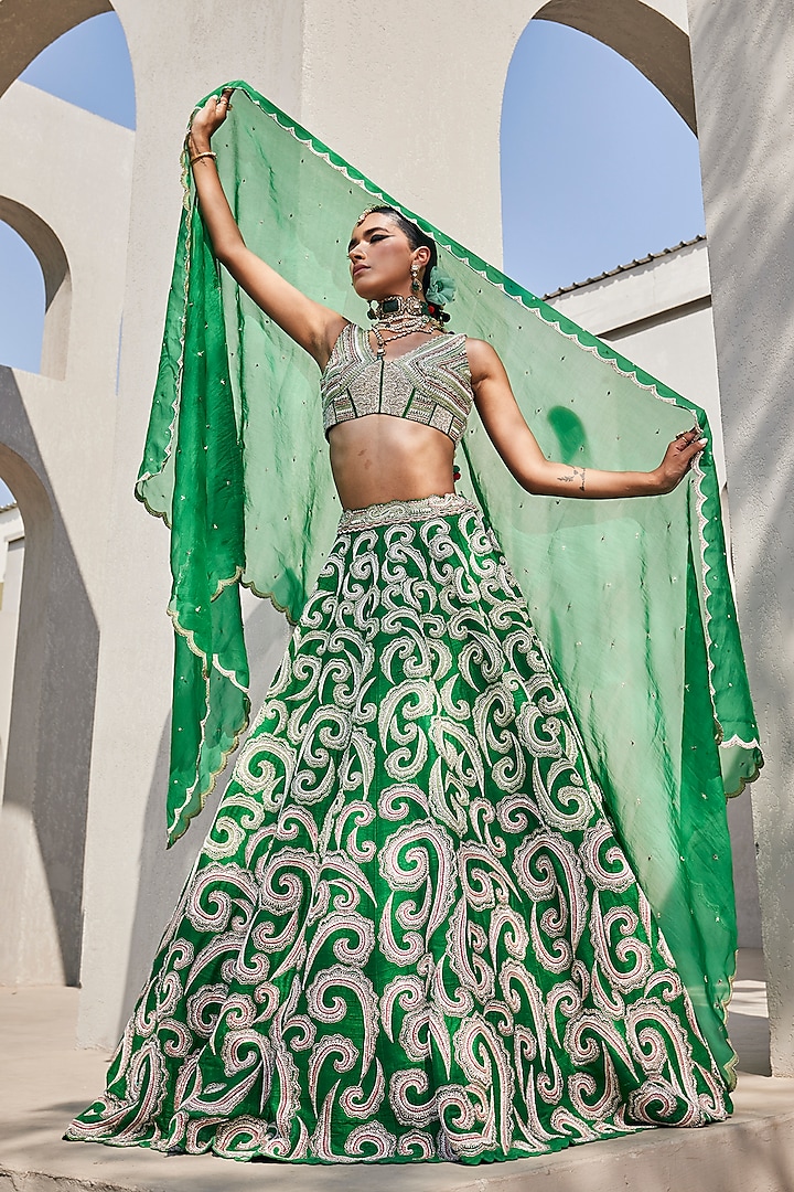 Emerald Green Raw Silk Resham Embroidered Bridal lehenga for 22 Lehenga Set by Anu Pellakuru at Pernia's Pop Up Shop