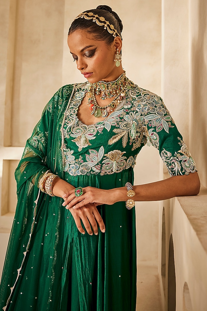 Emerald Green Raw silk Floral Embellished Bridal Anarkali Set by Anu Pellakuru at Pernia's Pop Up Shop