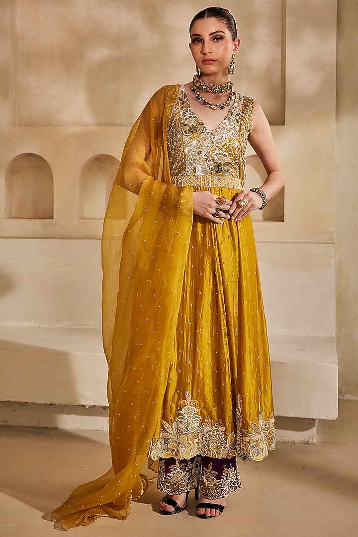 Mustard Yellow Silk Organza Embroidered Bridal Anarkali Set by Anu Pellakuru at Pernia's Pop Up Shop
