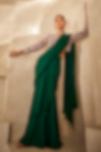 Deep Magenta Satin Chiffon Pre-Draped Reception Saree Set by Anu Pellakuru at Pernia's Pop Up Shop