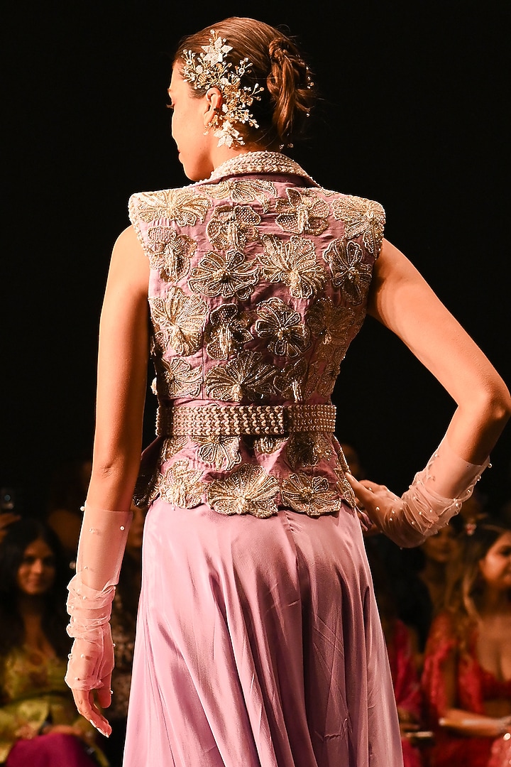 Lavender Raw Silk Floral Embroidered Jacket Set by Anu Pellakuru at Pernia's Pop Up Shop