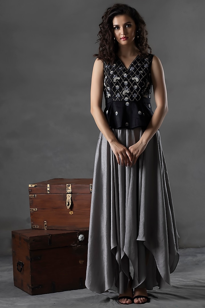 Grey Linen Silk Gown With Peplum Top by Anu Pellakuru