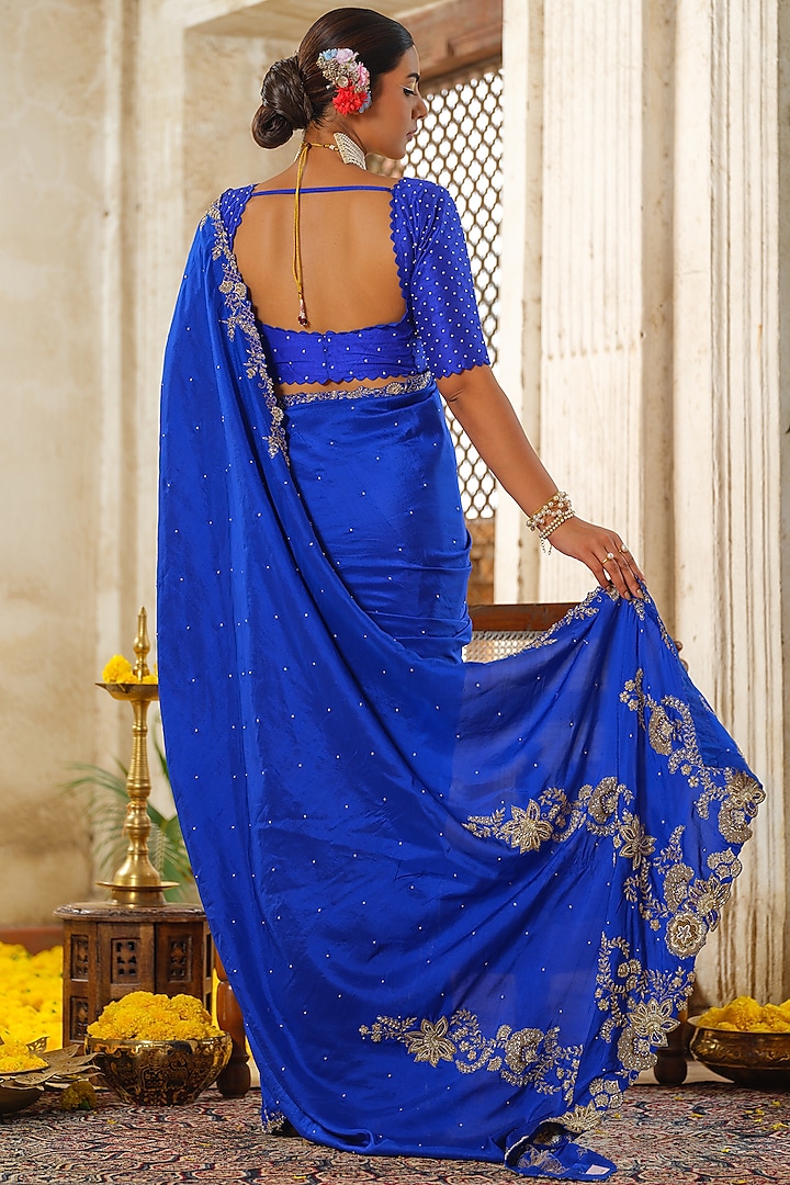 Royal Blue Silk Hand Embroidered Reception Saree Set by Anu Pellakuru at Pernia's Pop Up Shop