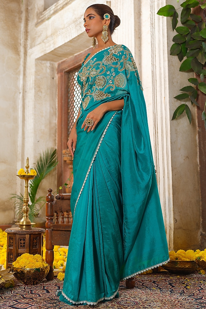 Teal Blue Silk Hand Embroidered Reception Saree Set by Anu Pellakuru at Pernia's Pop Up Shop