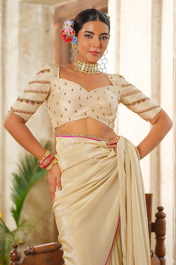 Off-White Pure Tissue Silk Wedding Saree Set by Anu Pellakuru at Pernia's Pop Up Shop