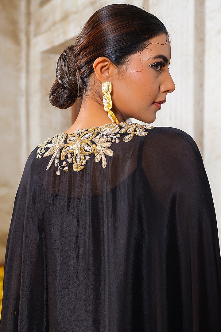 Black Chinon Chiffon Hand Embroidered Kaftan Tunic Set by Anu Pellakuru at Pernia's Pop Up Shop
