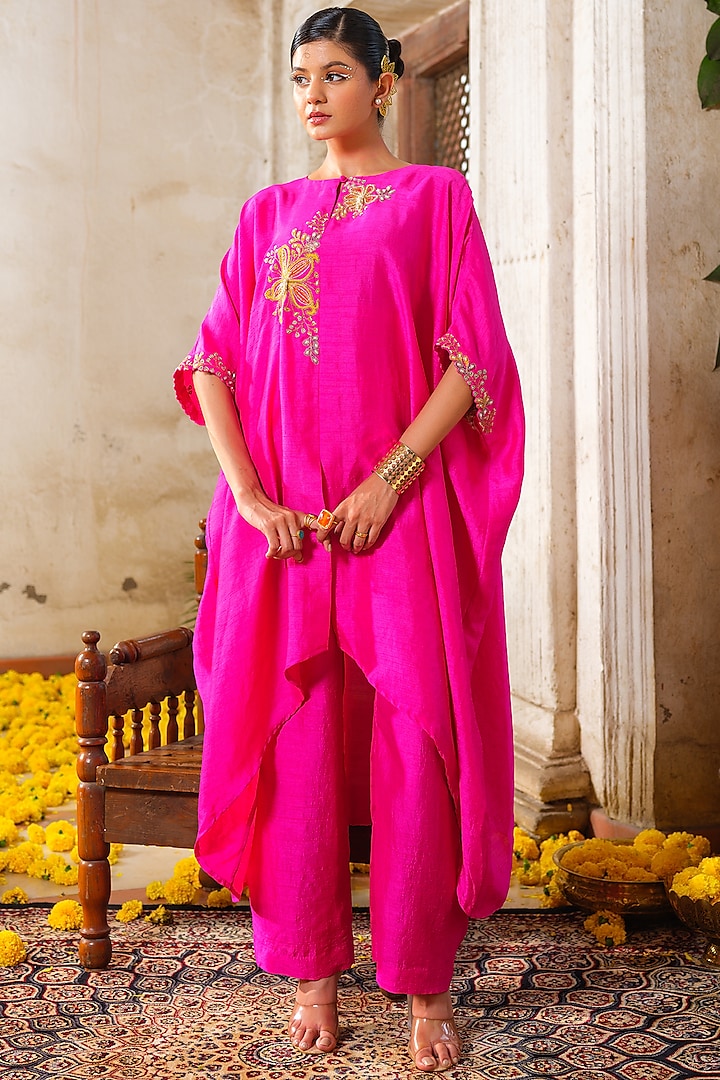 Hot Pink Linen Silk Zari & Pearl Embroidered Kaftan Tunic Set by Anu Pellakuru