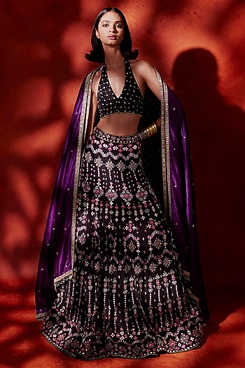 Black Crepe Silk Hand & Machine Embroidered Bridal Lehenga Set by Anushka Khanna at Pernia's Pop Up Shop