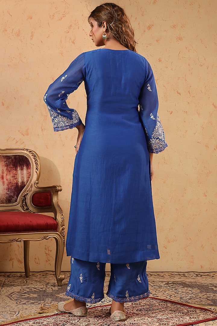 Blue Chanderi Thread Work Kurta Set by ANSHU WADHWA at Pernia's Pop Up Shop