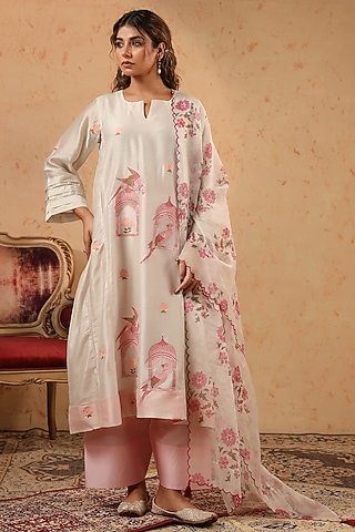 Pearl White Chanderi Resham Work Kurta Set by ANSHU WADHWA