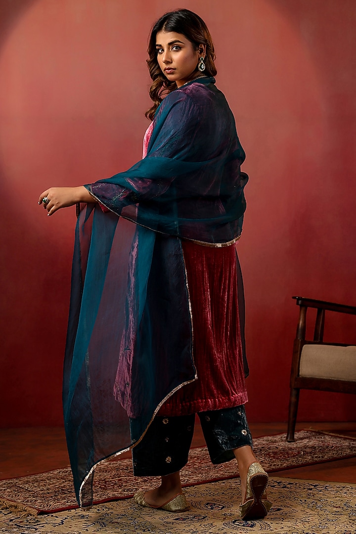 Cherry Red Velvet Hand Embroidered Kurta Set by ANSHU WADHWA at Pernia's Pop Up Shop