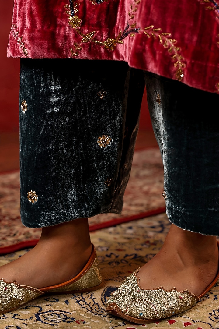 Cherry Red Velvet Hand Embroidered Kurta Set by ANSHU WADHWA at Pernia's Pop Up Shop