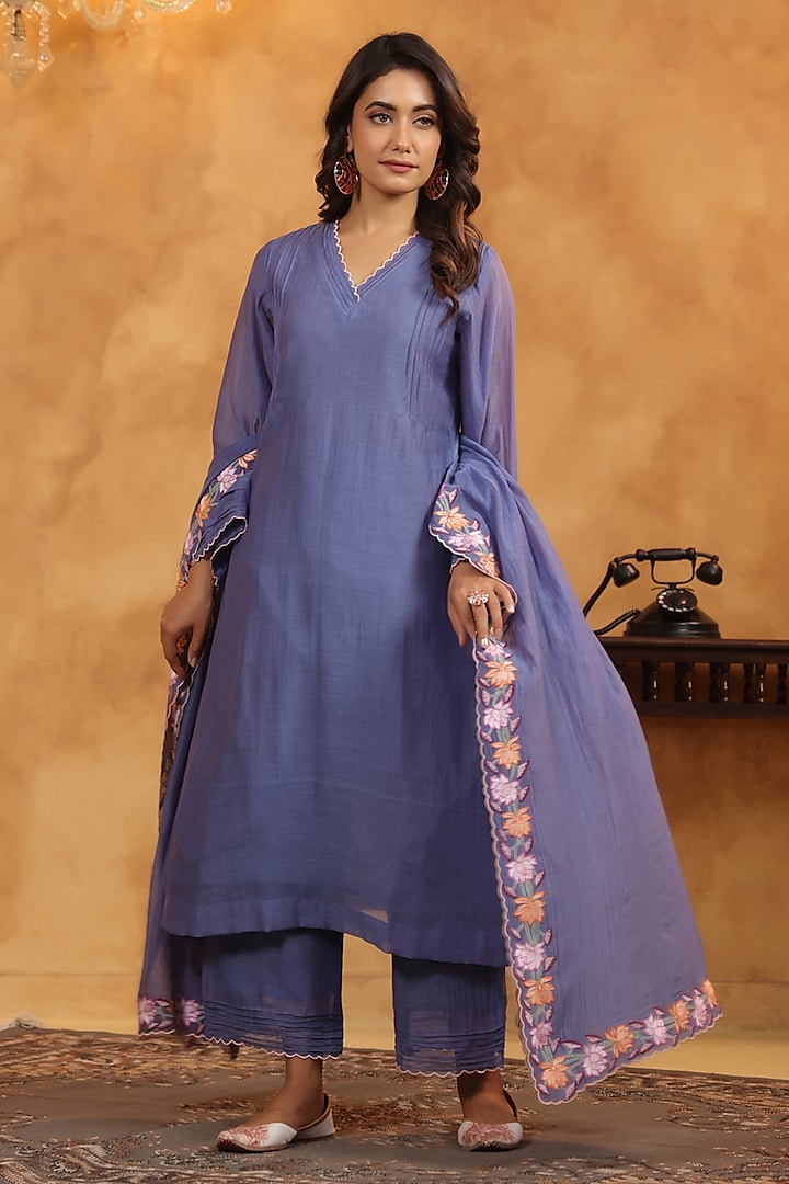 Indigo Moon Chanderi A-Line Scalloped Kurta Set by ANSHU WADHWA at Pernia's Pop Up Shop