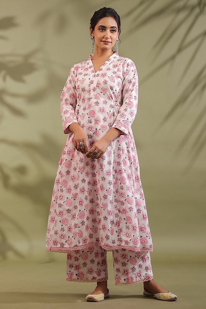 Pink Cotton Printed Gathered A-Line Kurta Set by ANSHU WADHWA at Pernia's Pop Up Shop