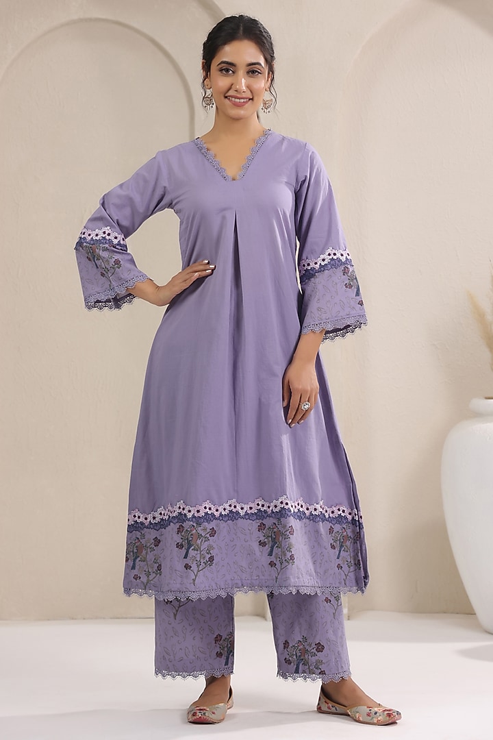 Mauve Cotton Printed A-Line Kurta Set by ANSHU WADHWA at Pernia's Pop Up Shop