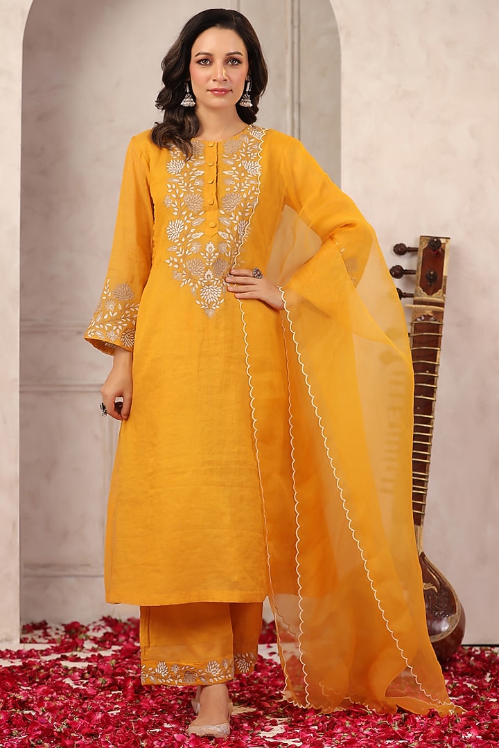 Mustard Yellow Tissue Chanderi Embroidered Kurta Set by ANSHU WADHWA at Pernia's Pop Up Shop