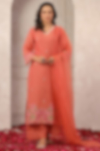 Dark Peach Chanderi Embroidered Kurta Set by ANSHU WADHWA at Pernia's Pop Up Shop