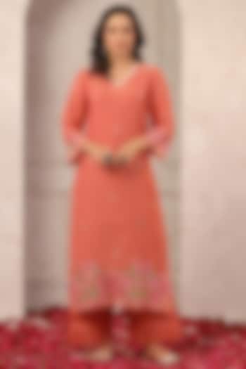 Dark Peach Chanderi Embroidered Kurta Set by ANSHU WADHWA at Pernia's Pop Up Shop