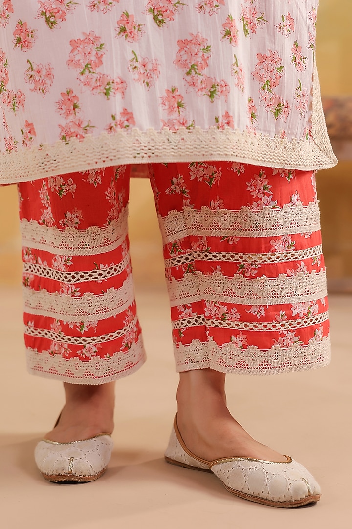 Peach & Off-White Cotton Printed Straight Kurta Set by ANSHU WADHWA at Pernia's Pop Up Shop