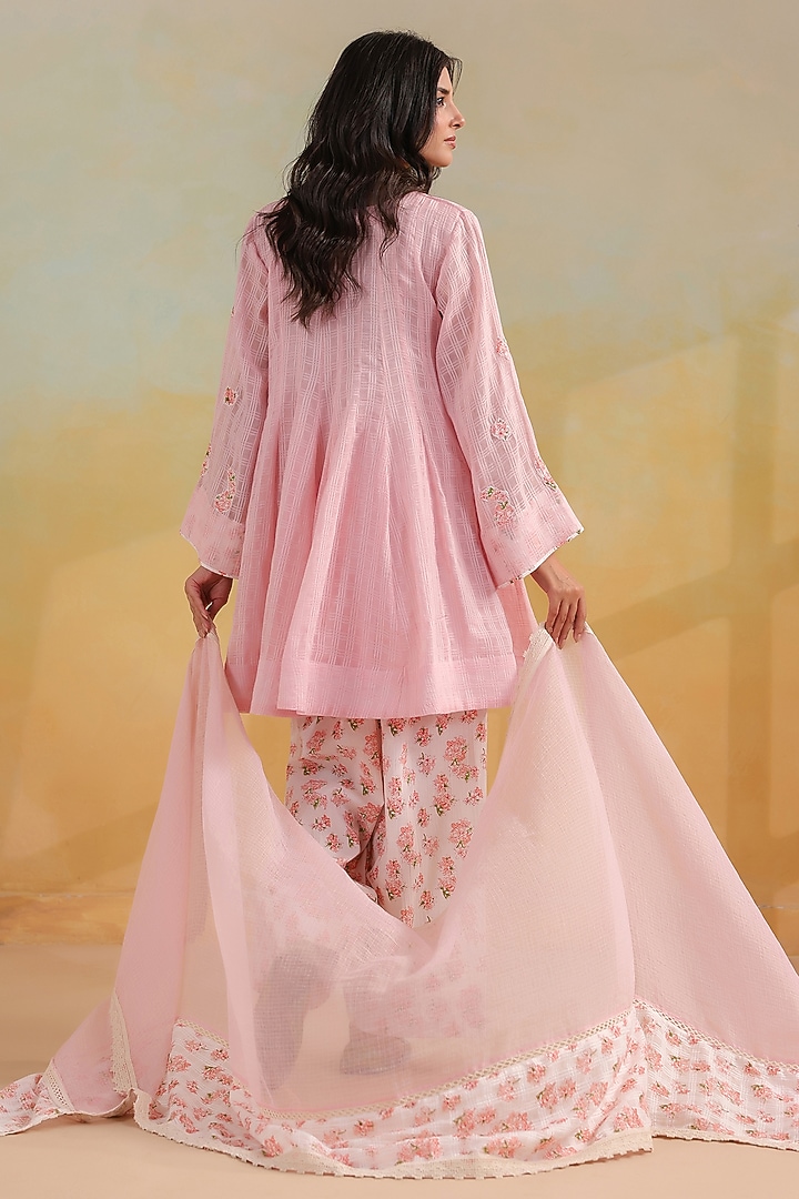 Pink Cotton Floral Printed Short Kalidar Kurta Set by ANSHU WADHWA at Pernia's Pop Up Shop