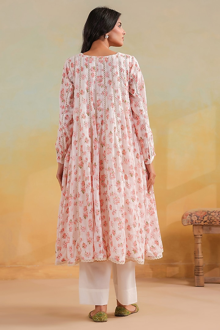 White Cotton Floral Printed Kalidar Kurta Set by ANSHU WADHWA at Pernia's Pop Up Shop