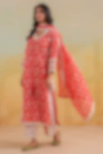 Peachish Orange Cotton Printed Straight Kurta Set by ANSHU WADHWA at Pernia's Pop Up Shop