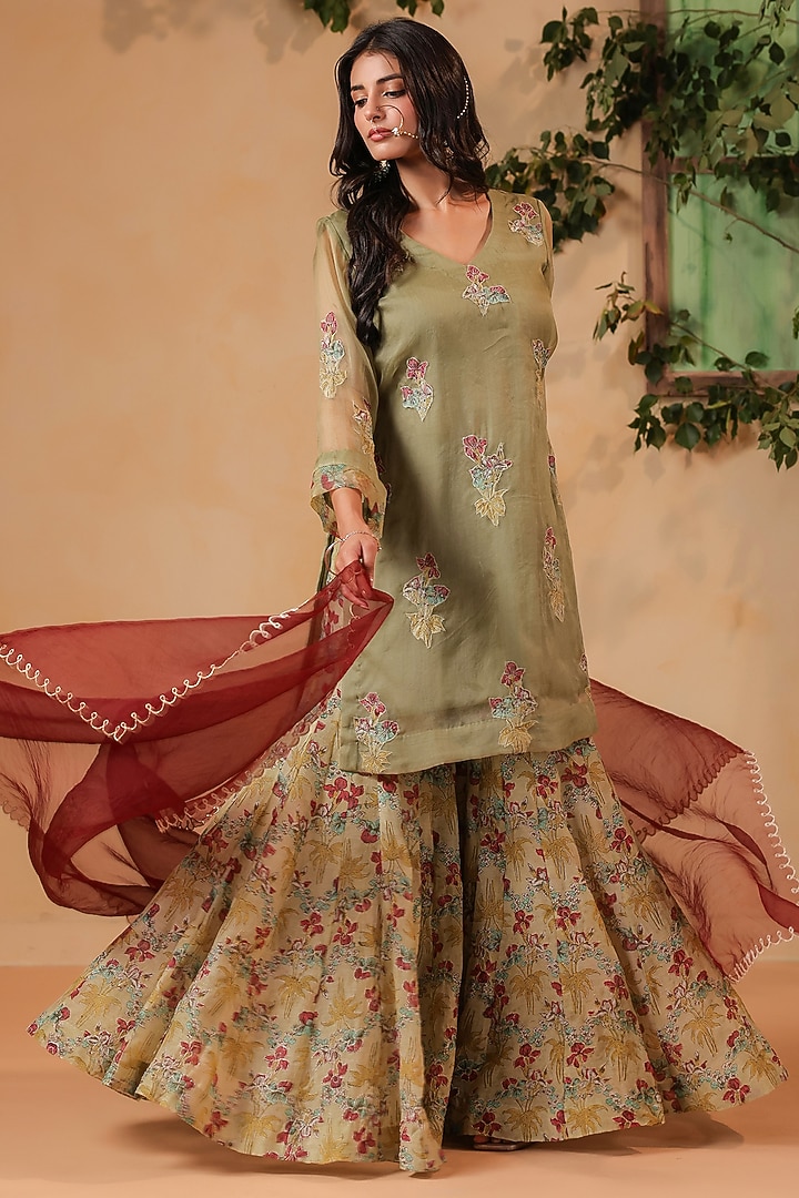 Green Chanderi Hand Embroidered Party Wear Sharara Set by ANSHU WADHWA at Pernia's Pop Up Shop