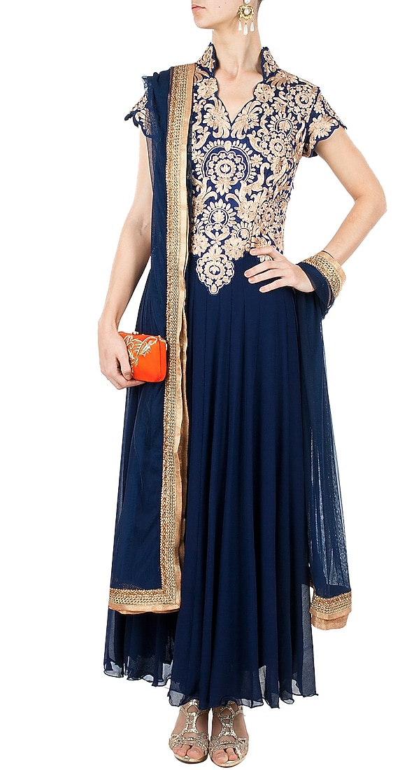 Blue dori yoke kurta set available only at Pernia's Pop-Up Shop.